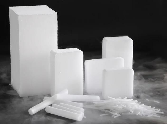 重庆干冰和制冰机的区别